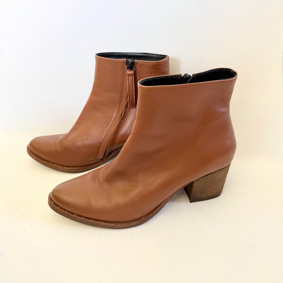 Freda Salvador Leather Wood Stacked Heel Pointed Toe Studded Ankle Boots Western - Picture 1 of 11